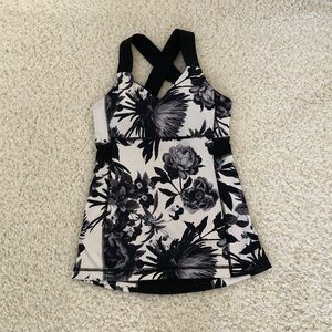 Lululemon Push Ur Limits Tank Sz 6 Floral